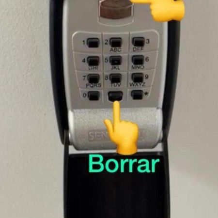 Uim Mediterraneo Poeta 3 Wifi Sagunto المظهر الخارجي الصورة
